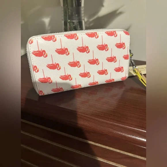 Madison West flamingo wallet/ wristlet with cell phone holder new with tags - Picture 3 of 14